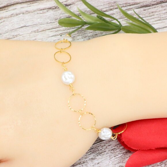 Trendy Bracelet for Girls & Women – Cute, Adjustable & Gift-Ready | MLCRC1134 - Picture 4 of 10